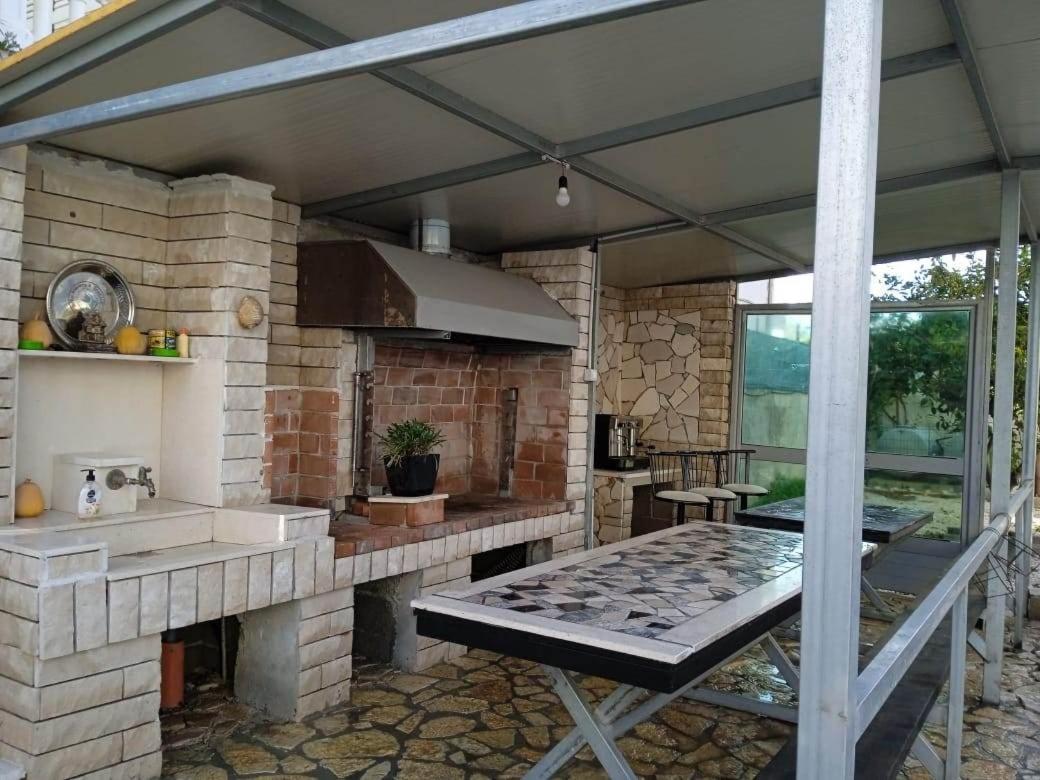 Villa Besnik, Rooms For Rent Avlonya Dış mekan fotoğraf